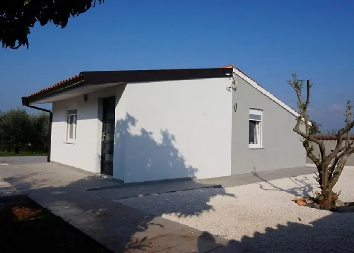 Medulinka By Interhome *