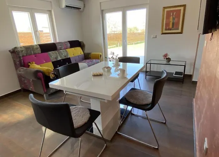 Medulinka By Interhome