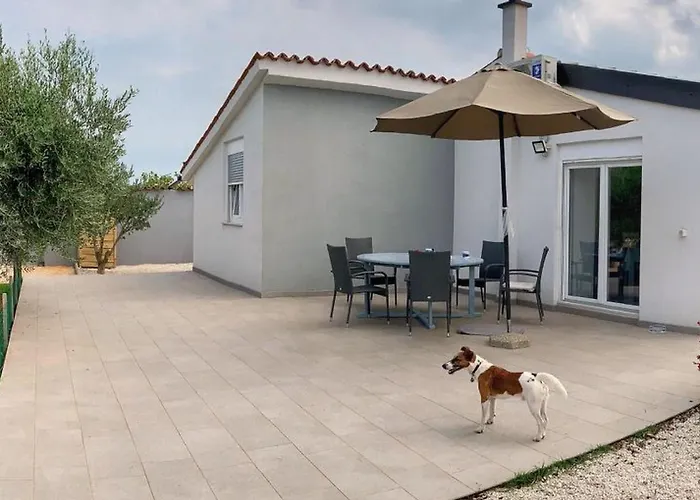 Medulinka By Interhome *