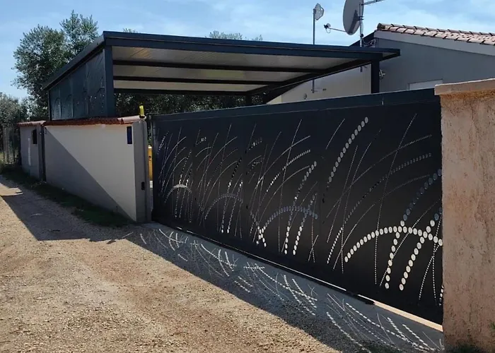 Medulinka By Interhome * Pula